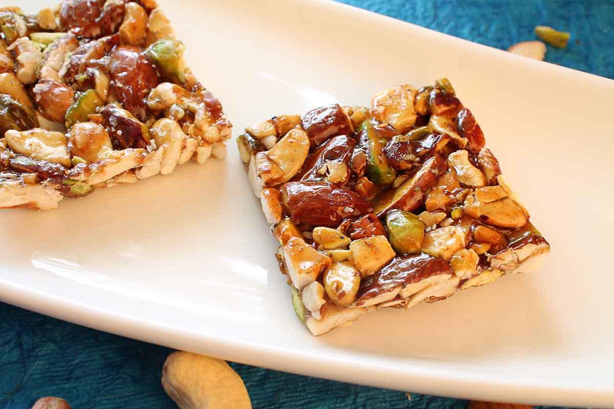 Kaju Badam Pista Chikki